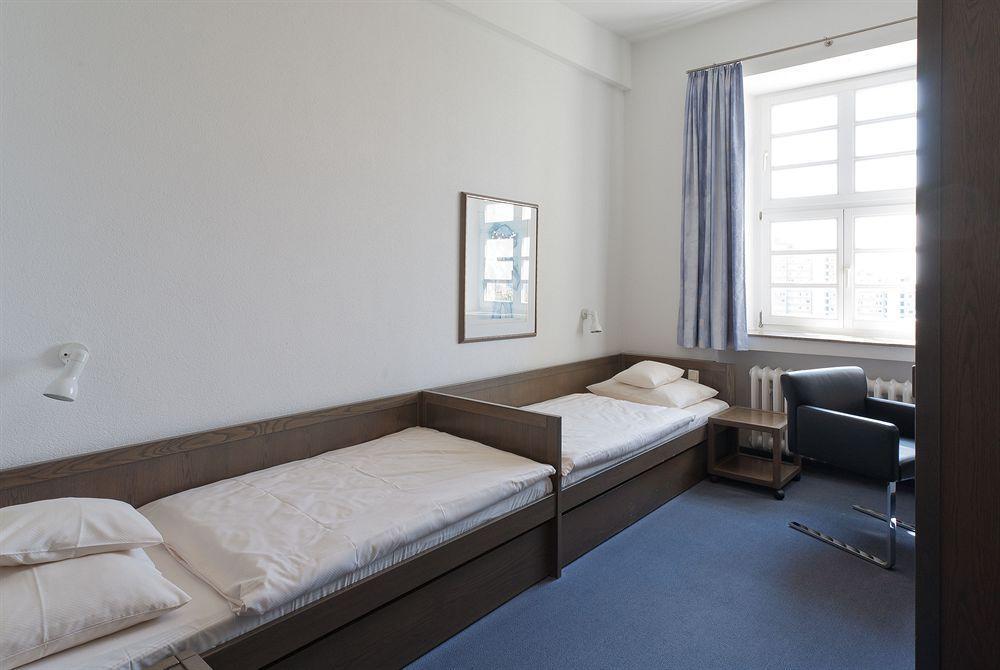 Kardinal Schulte Haus Hotel Bergisch Gladbach Kültér fotó