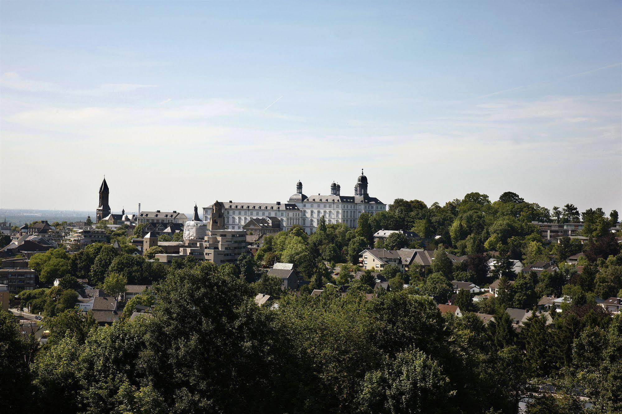 Kardinal Schulte Haus Hotel Bergisch Gladbach Kültér fotó
